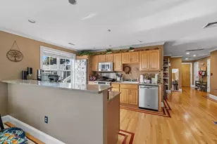 39 Dorchester St, Boston, MA 02127 - Photo 5