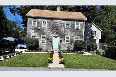 22 Commonwealth Ave #1, North Attleboro, MA 02763 - Photo 1