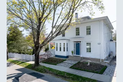 35 North St, Mattapoisett, MA 02739 - Photo 1