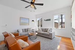 290 Commercial St, Provincetown, MA 02657 - Photo 3