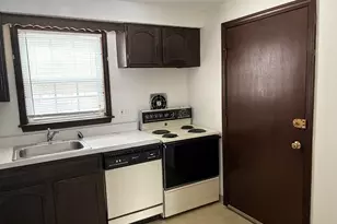 540 Granby, South Hadley, MA 01075 - Photo 9