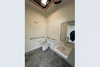 725 Main Street #B, Tewksbury, MA 01876 - Photo 3