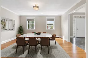 4 Gavin Cir, Stoneham, MA 02180 - Photo 11