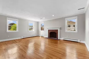 4 Gavin Cir, Stoneham, MA 02180 - Photo 7