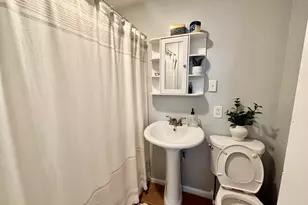 25 Union St, Leominster, MA 01453 - Photo 9