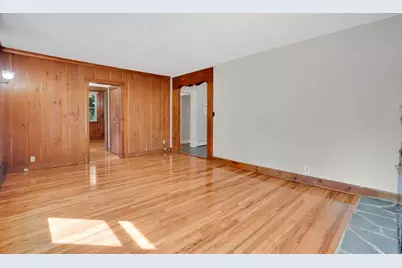 213 Greenfield Rd, Deerfield, MA 01373 - Photo 9