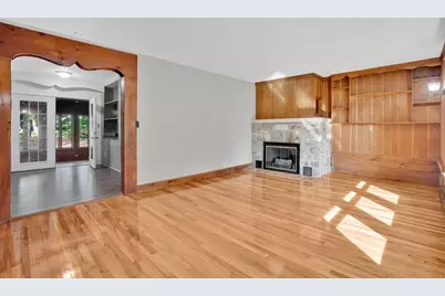 213 Greenfield Rd, Deerfield, MA 01373 - Photo 7