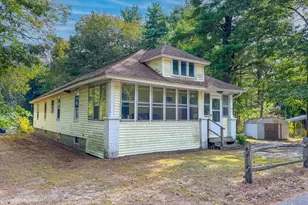 14 Brook St, Ayer, MA 01432 - Photo 3