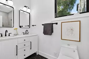 69 Clarendon Ave, Somerville, MA 02144 - Photo 9