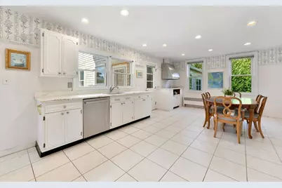 172 Irving Avenue, Barnstable, MA 02647 - Photo 21