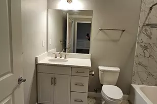 320 Middlesex Ave, Medford, MA 02155 - Photo 11