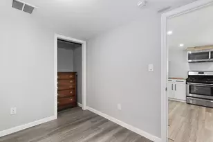 8 10th Ave, Halifax, MA 02338 - Photo 17