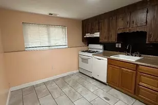 5 Lenox St, Lowell, MA 01852 - Photo 5