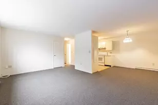 71 Nicholas Rd, Framingham, MA 01701 - Photo 9