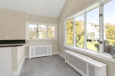 15 S Fairview St #3, Boston, MA 02131 - Photo 11