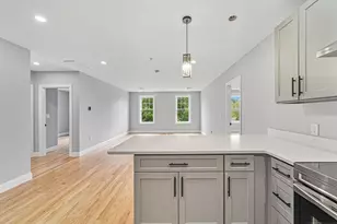 585 Washington St, Quincy, MA 02169 - Photo 15