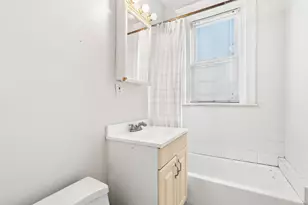 1691 Commonwealth Ave, Boston, MA 02135 - Photo 17