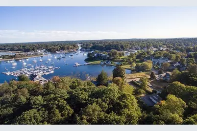 104 Howard Gleason Rd, Cohasset, MA 02025 - Photo 3