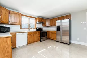 306 Paradise Rd, Swampscott, MA 01907 - Photo 11