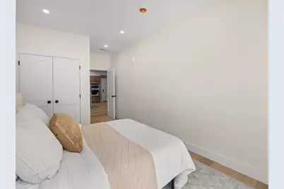 106-108 Bunker Hill St #6P, Boston, MA 02129 - Photo 13