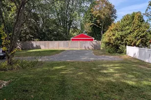 25 Graves St, Deerfield, MA 01373 - Photo 25