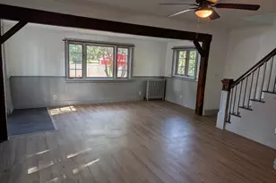 25 Graves St, Deerfield, MA 01373 - Photo 5