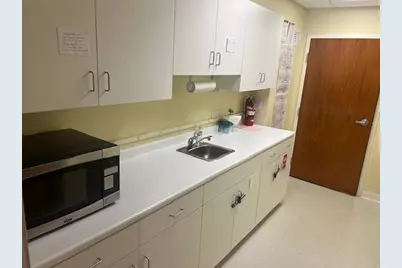 92 Faunce Corner Mall Rd, Dartmouth, MA 02747 - Photo 9