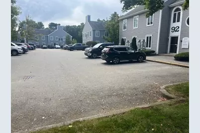 92 Faunce Corner Mall Rd, Dartmouth, MA 02747 - Photo 3