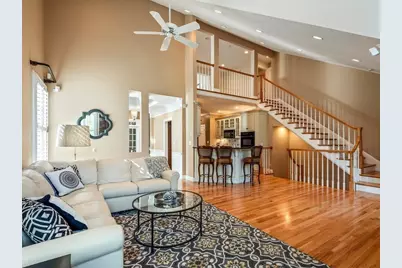 1 Carriage Hill Cir #1, Southborough, MA 01772 - Photo 3