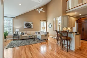 1 Carriage Hill Cir, Southborough, MA 01772 - Photo 1