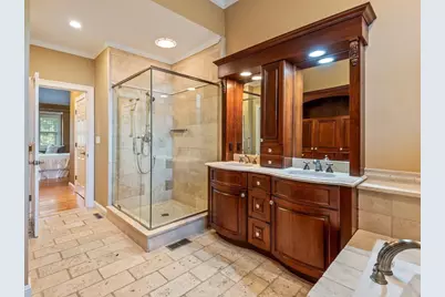 1 Carriage Hill Cir #1, Southborough, MA 01772 - Photo 15