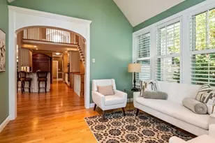 1 Carriage Hill Cir, Southborough, MA 01772 - Photo 7