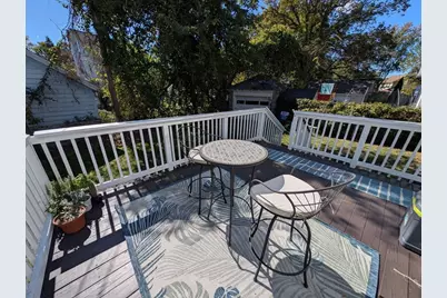 35 Carlton St, Springfield, MA 01108 - Photo 17