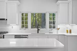 9 Lovis Ave, Wakefield, MA 01880 - Photo 11