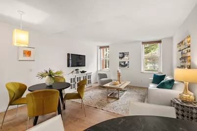 51 Pettee St #11, Newton, MA 02464 - Photo 5