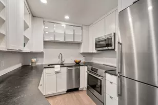 51 Pettee St, Newton, MA 02464 - Photo 3