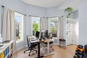 32 Cameron Ave, Cambridge, MA 02140 - Photo 13