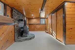 105 Oscar Ave, Brockton, MA 02302 - Photo 27