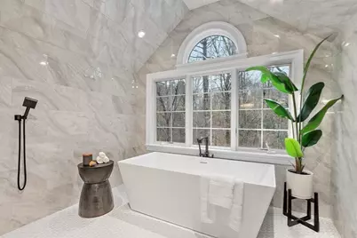 261 East St, Foxboro, MA 02035 - Photo 19