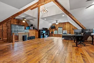 261 East St, Foxboro, MA 02035 - Photo 33