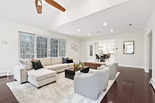 261 East St, Foxboro, MA 02035 - Photo 7