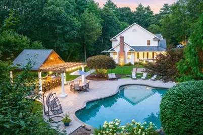 261 East St, Foxboro, MA 02035 - Photo 39