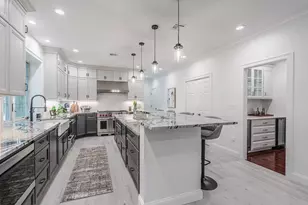 261 East St, Foxboro, MA 02035 - Photo 9