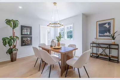 84 Winthrop Rd, Brookline, MA 02445 - Photo 19