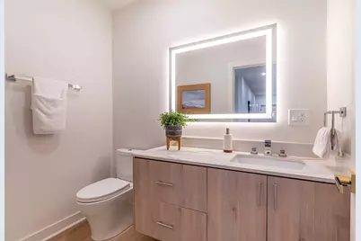 84 Winthrop Rd, Brookline, MA 02445 - Photo 21