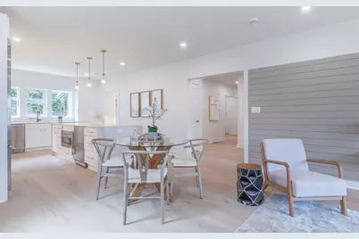 84 Winthrop Rd, Brookline, MA 02445 - Photo 7