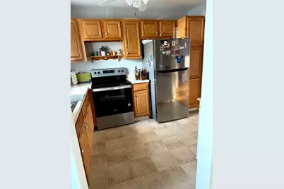 53 Farnum Dr #53, Holyoke, MA 01040 - Photo 3