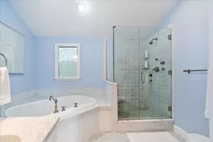 90 Macomber Ln, Portsmouth, RI 02871 - Photo 19