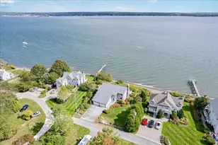 90 Macomber Ln, Portsmouth, RI 02871 - Photo 5