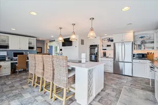 90 Macomber Ln, Portsmouth, RI 02871 - Photo 11